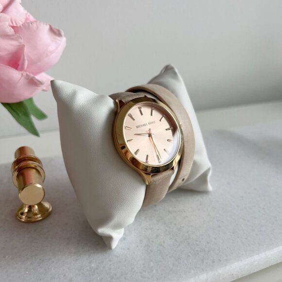 Michael Kors Women's Casual Beige Strap Watch MK2554 - Picture 3 of 14